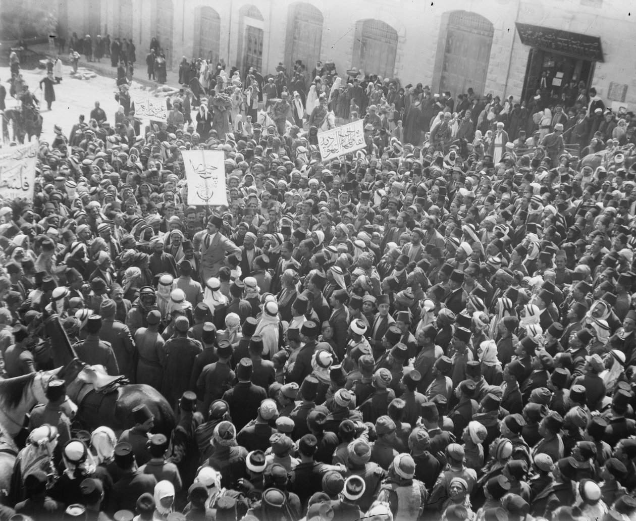 アラブのデモ、1920（bw写真） 作： 不明不明