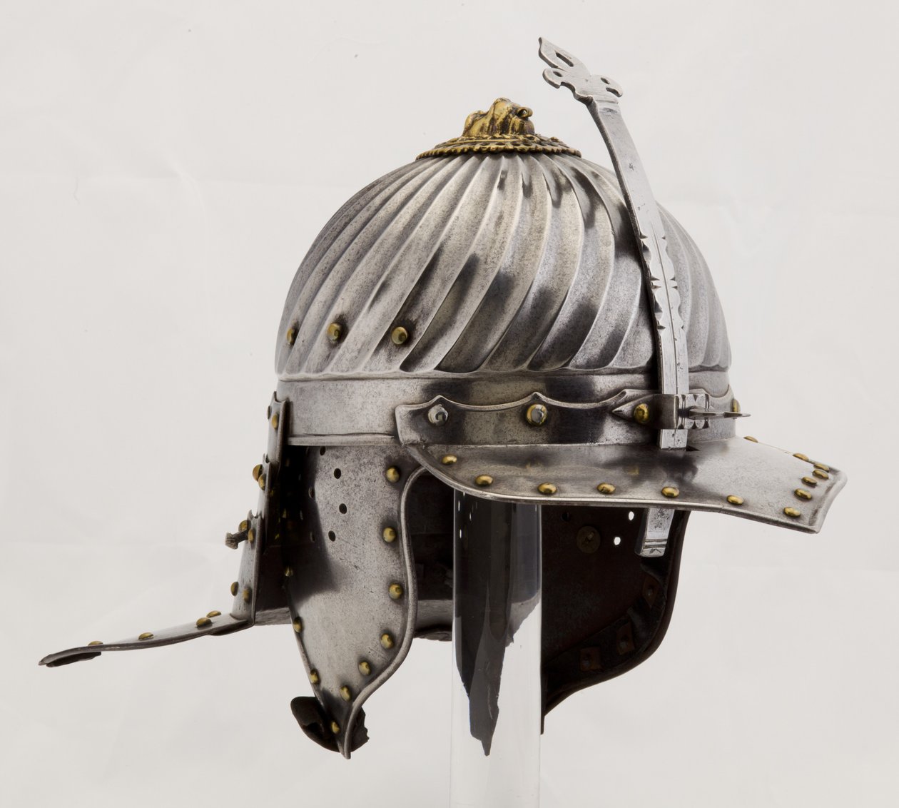 Zischägge、c.1620-25（鋼、鉄、真ちゅう、皮革） 作： （attr.to）ドイツ語学校