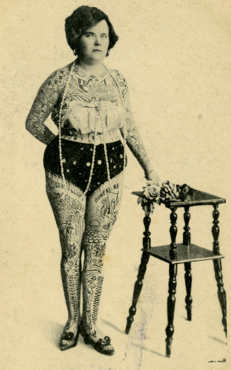 アンニフランクの肖像、刺青の女性、1910年頃 作： 不明