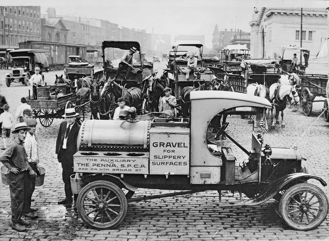 SPCA砂利トラック、フィラデルフィア、1920年 作： アメリカの写真家