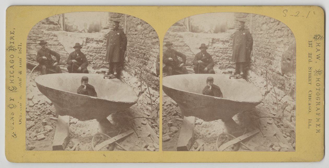 1871年のシカゴ火災後の裁判所の鐘の立体写真 作： アメリカの写真家
