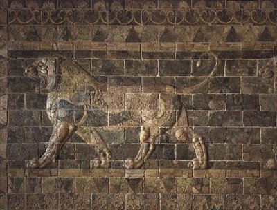 アルタクセルクセス2世の宮殿のライオンII（c.404-358 BC）スーザ（エナメル質レンガ） 作： アケメネス朝