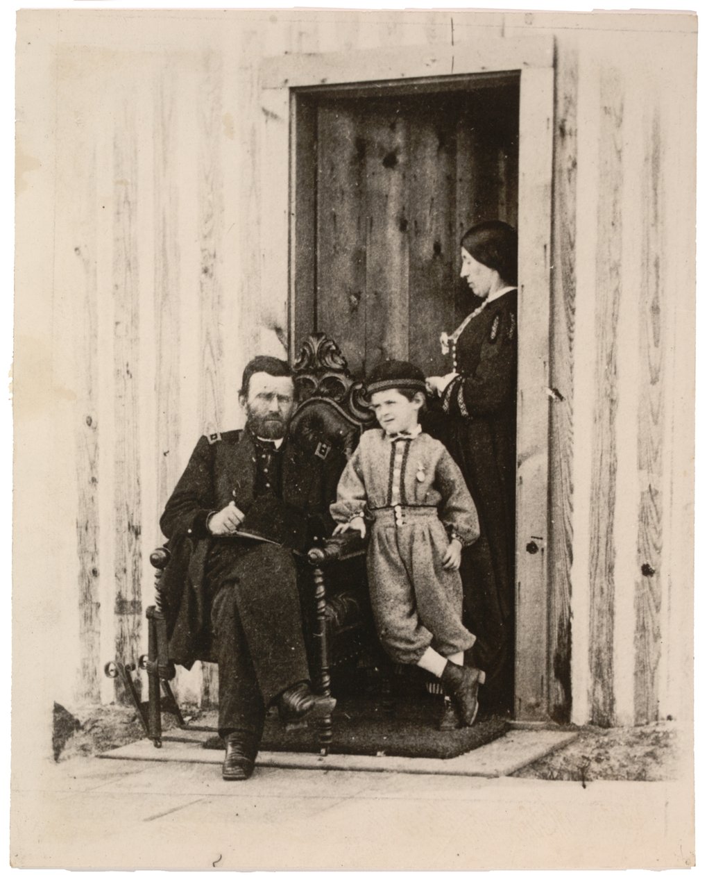 ユリシーズS.グラント（ジュリア）とジェシーグラント（バージニア州シティーポイント、1865年）の写真、1940年代頃（セピア写真） 作： アメリカの写真家