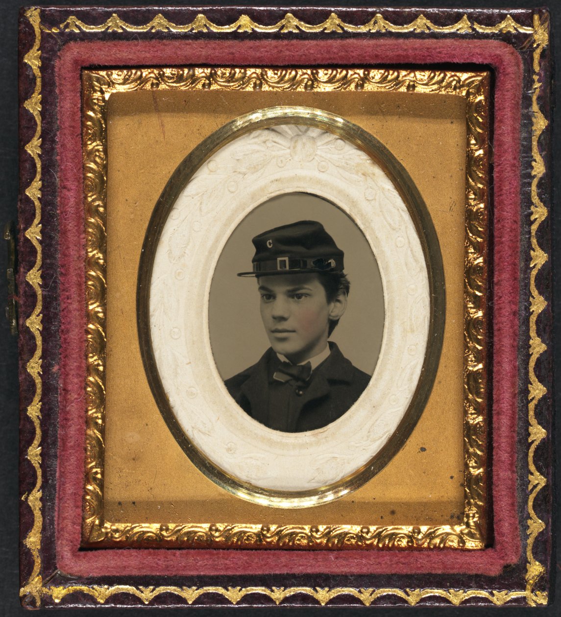 ケピを身に着けた若々しい北軍兵士、1862年頃 作： アメリカの写真家