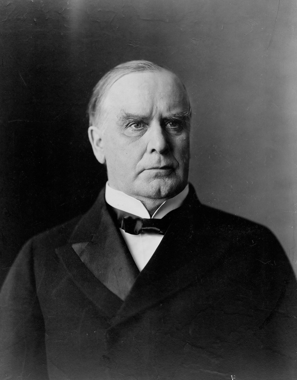 ウィリアムマッキンリー大統領、1900年頃 作： アメリカの写真家
