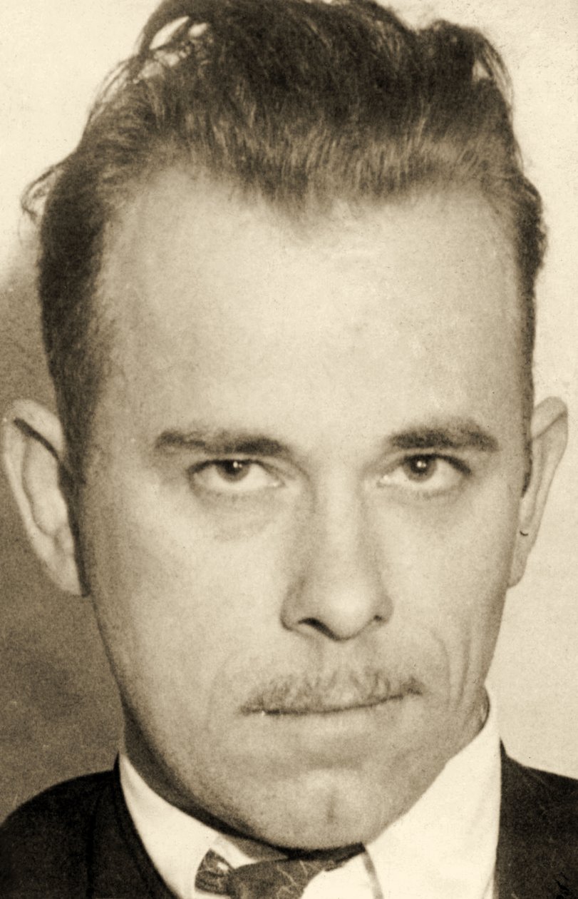 ジョン・ディリンジャーの肖像（1903 – 34） 作： アメリカの学校