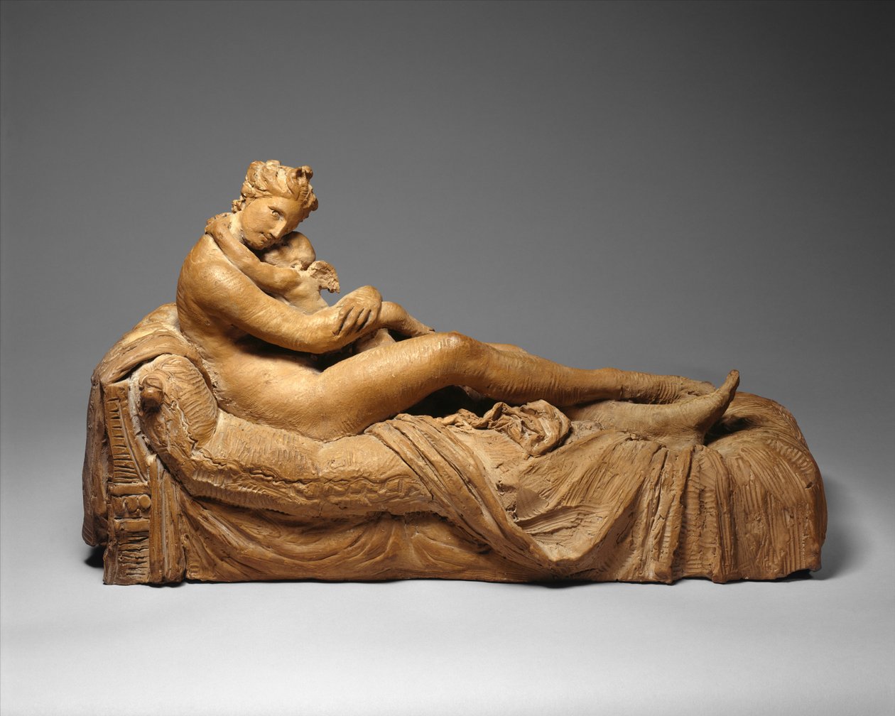 金星とキューピッド、1798〜99年（テラコッタ） 作： アントニオ・カノーヴァ