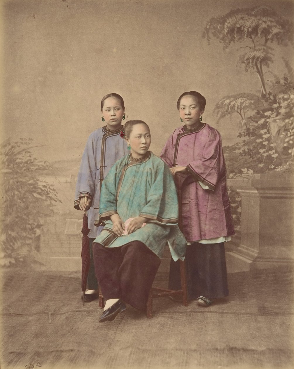 1870年代の上海の少女たち。 作： ライムンド・フォン・スティルフリード男爵