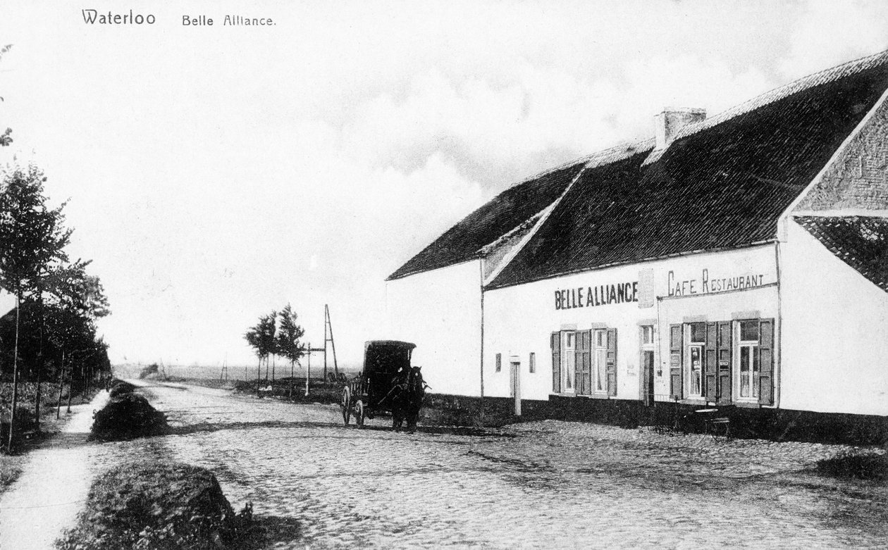ベルアライアンスイン、ウォータールーの戦い中のナポレオンの本部、記念ポストカード、1912年頃（フォトリソ） 作： ベルギーの写真家