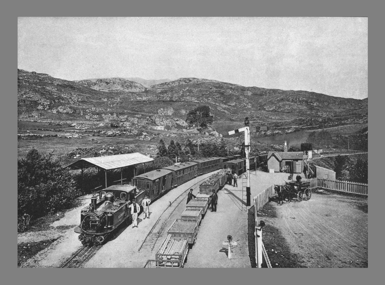 フェスティニオグ鉄道：Tan-Y-Bwlch駅、c1900 作： カール・ノーマン
