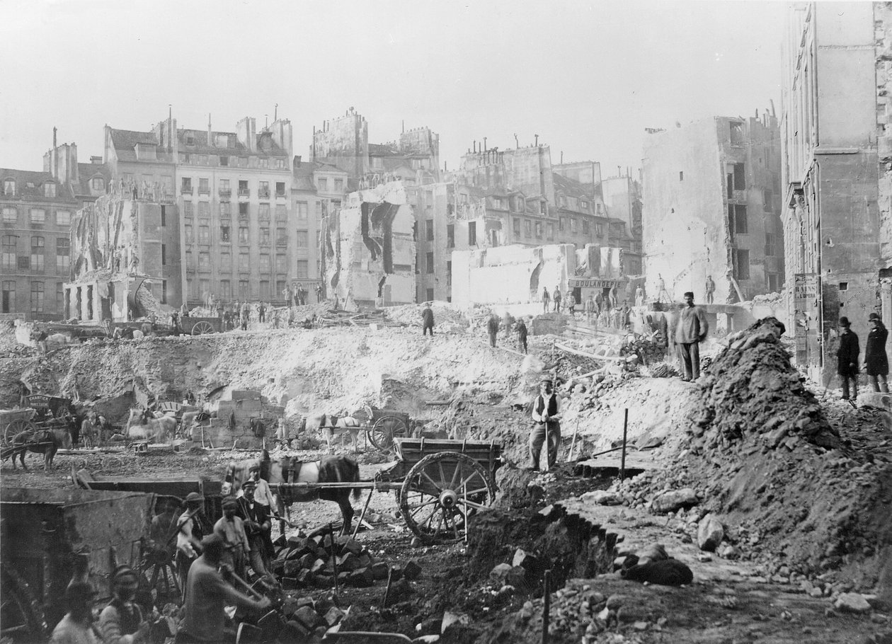 1858-78年、パリのモリエール通りの近くにあるムーランのマウンドの建設現場であるオペラ通りの建物 作： チャールズ・マーヴィル