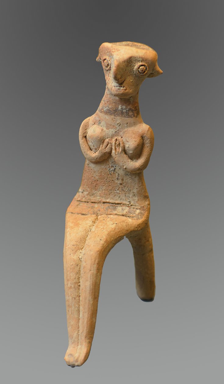 着席女性の置物、紀元前1800年 作： キプロス