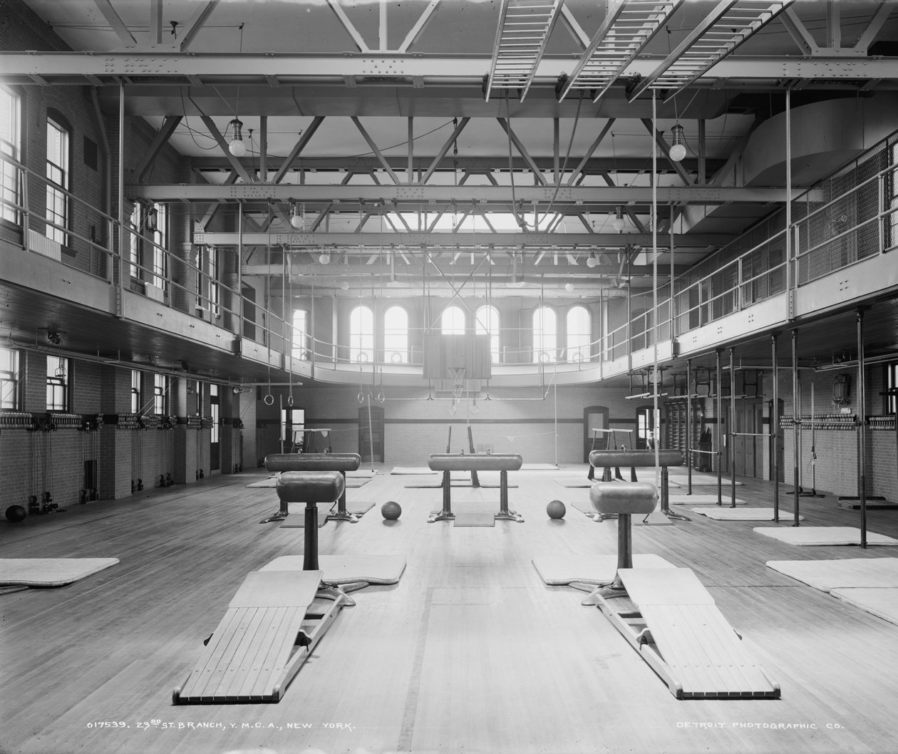 23rd St. Branch、YMCA、ニューヨーク、c.1900-06 作： デトロイト出版株式会社