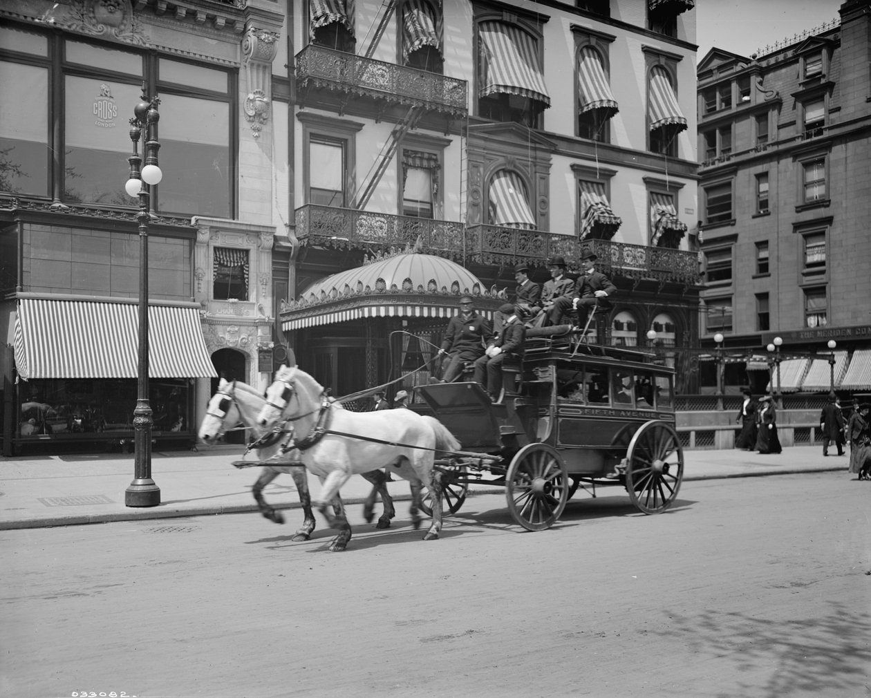 5th Aveステージ、ニューヨーク、ニューヨーク、c.1900-10 作： デトロイト出版株式会社