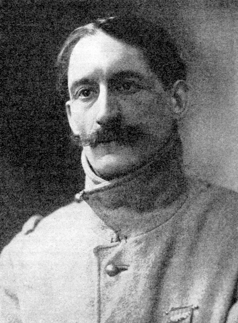 アンリバルビュス、反戦小説の著者、1923年。 作： ENA