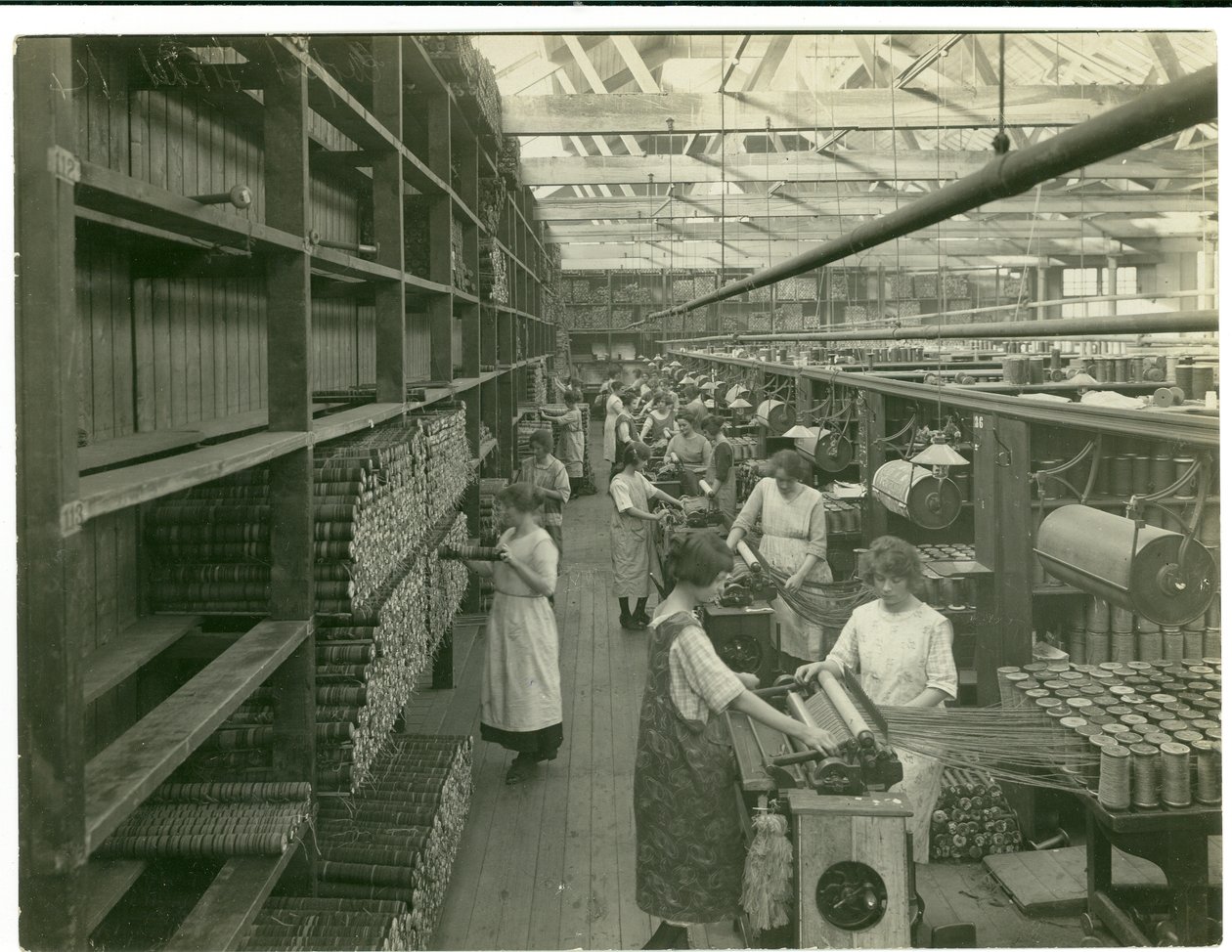 Axminsterスプール設定、カーペット工場、1923 作： 英語の写真家