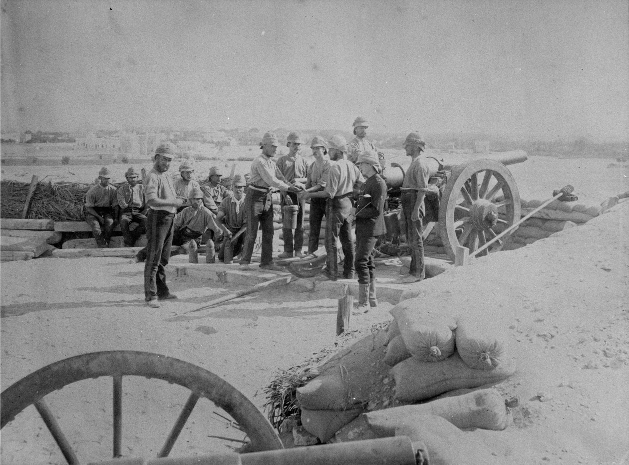 1882年のアレクサンドリア占領後のイギリス軍 作： 英語の写真家