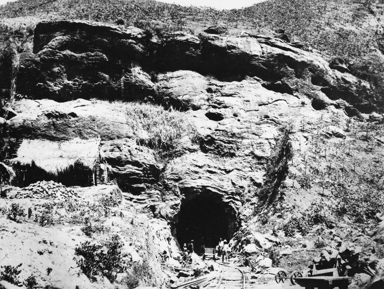 コロンボカンディ鉄道のトンネルの建設、1860年代頃 作： 英語の写真家