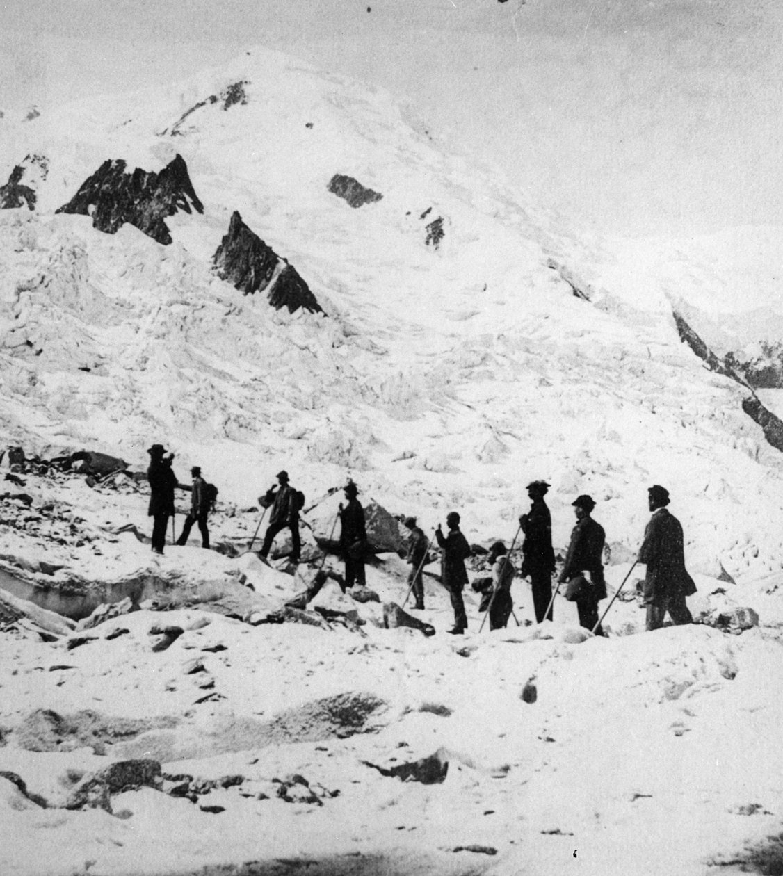 スイスのアーサー王子、1865年 作： 英語の写真家