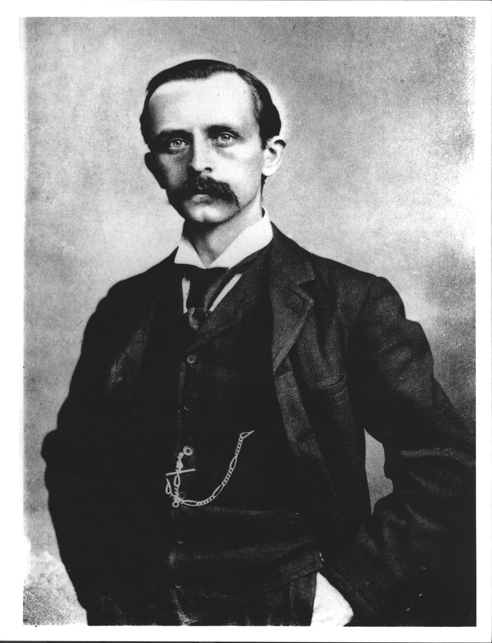 ジェームズマシューバリー卿（1860-1937） 作： 英語の写真家