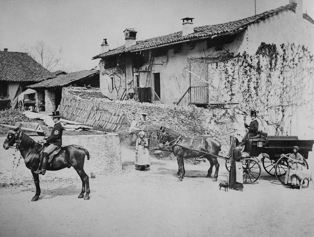 クイーンズ馬車のあるヴィラクララの厩舎、c.1870-80 作： 英語の写真家