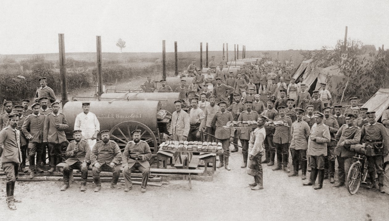 1915年の「The Illustrated War News」より、第一次世界大戦中のドイツ軍のベーカリー 作： 英語の写真家