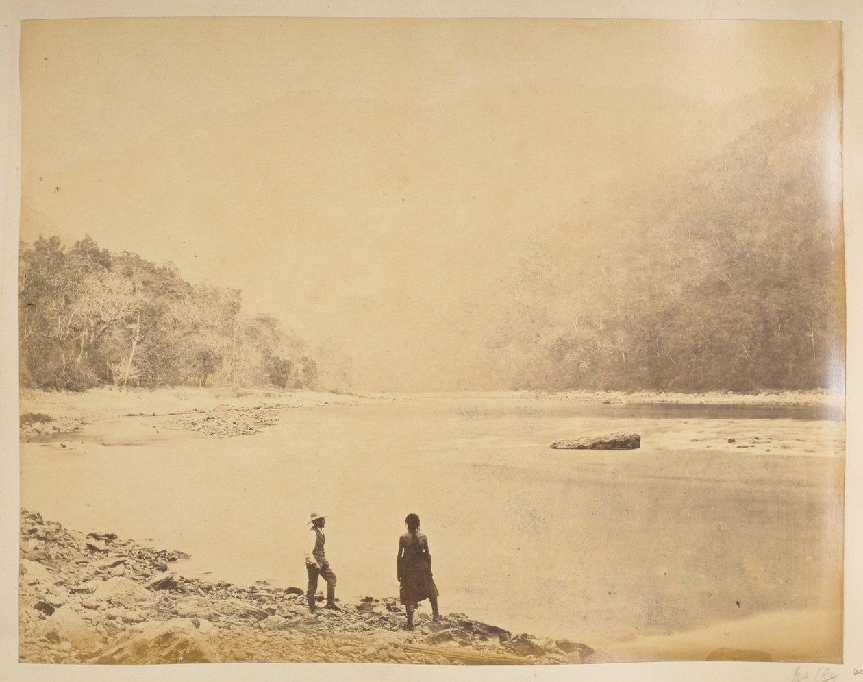 Bheerkotee の Teesta。  ダージリンの景色。 1870年代 作： 英語の写真家