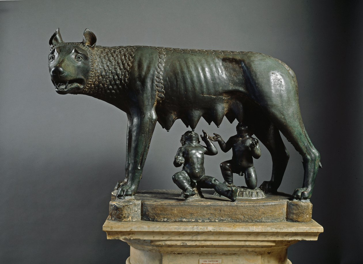 カピトリウムの狼（ブロンズ彫刻、紀元前500年） 作： エトルリア語