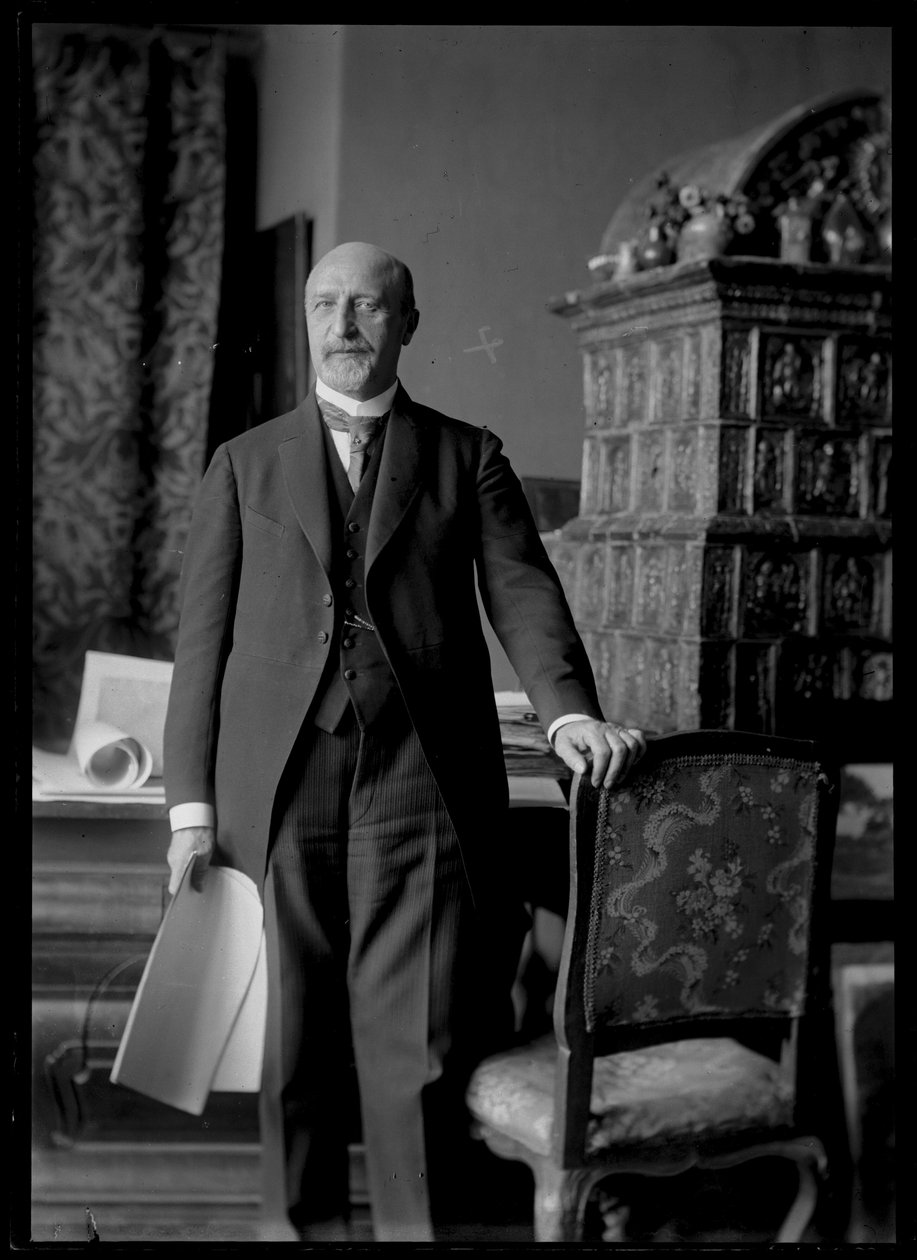 カール・ザイツ（1869-1950）の写真 作： フェルディナンド・シュムッツァー