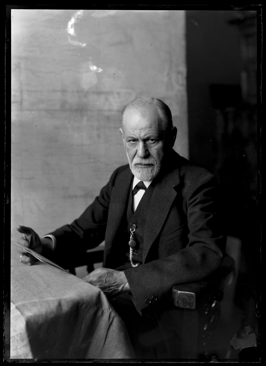 ジークムント・フロイト（1856-1939）の写真 作： フェルディナンド・シュムッツァー