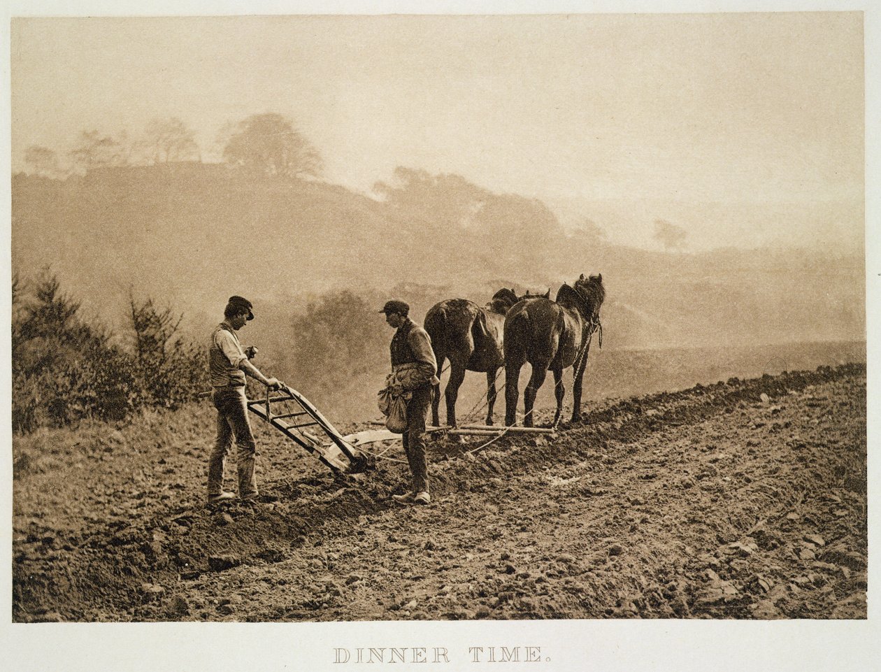 ディナータイム、「サンアーティスト：芸術写真の連続」、1889-91年発行 作： フランクメドウサトクリフ