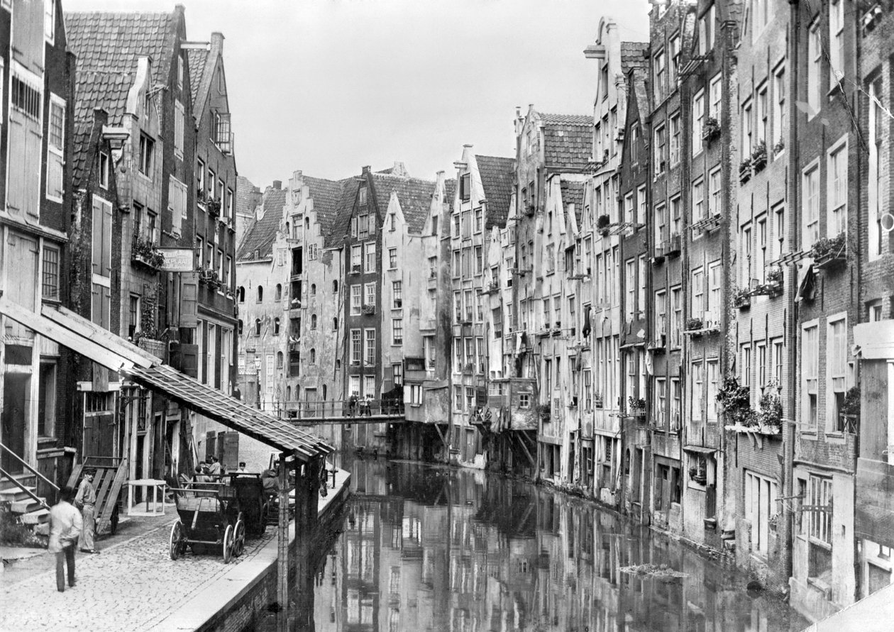 20世紀初頭のアムステルダム、アヒターブルクワル 作： フランスの写真家