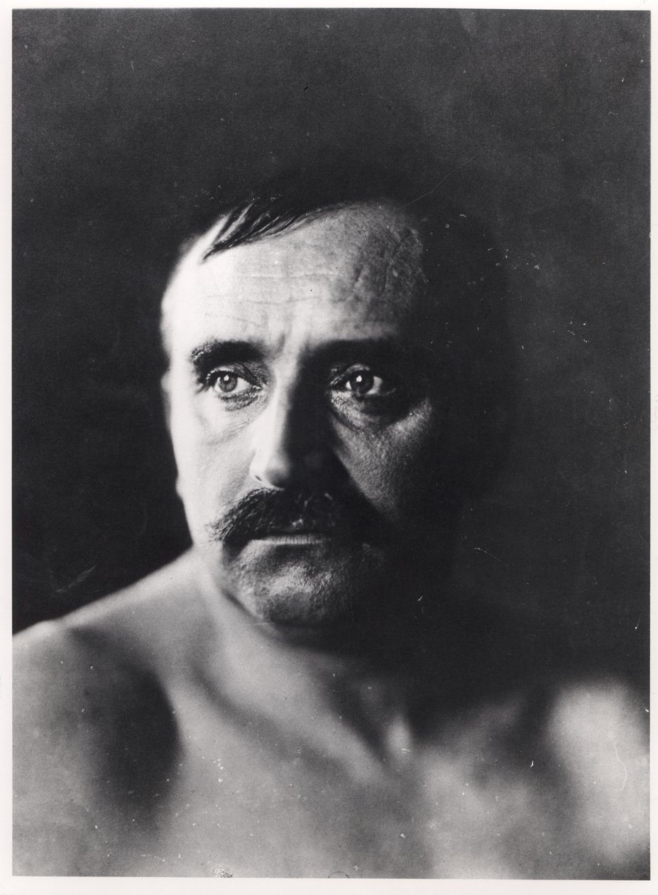 ポール・クローデル（1868-1955） 作： フランスの写真家