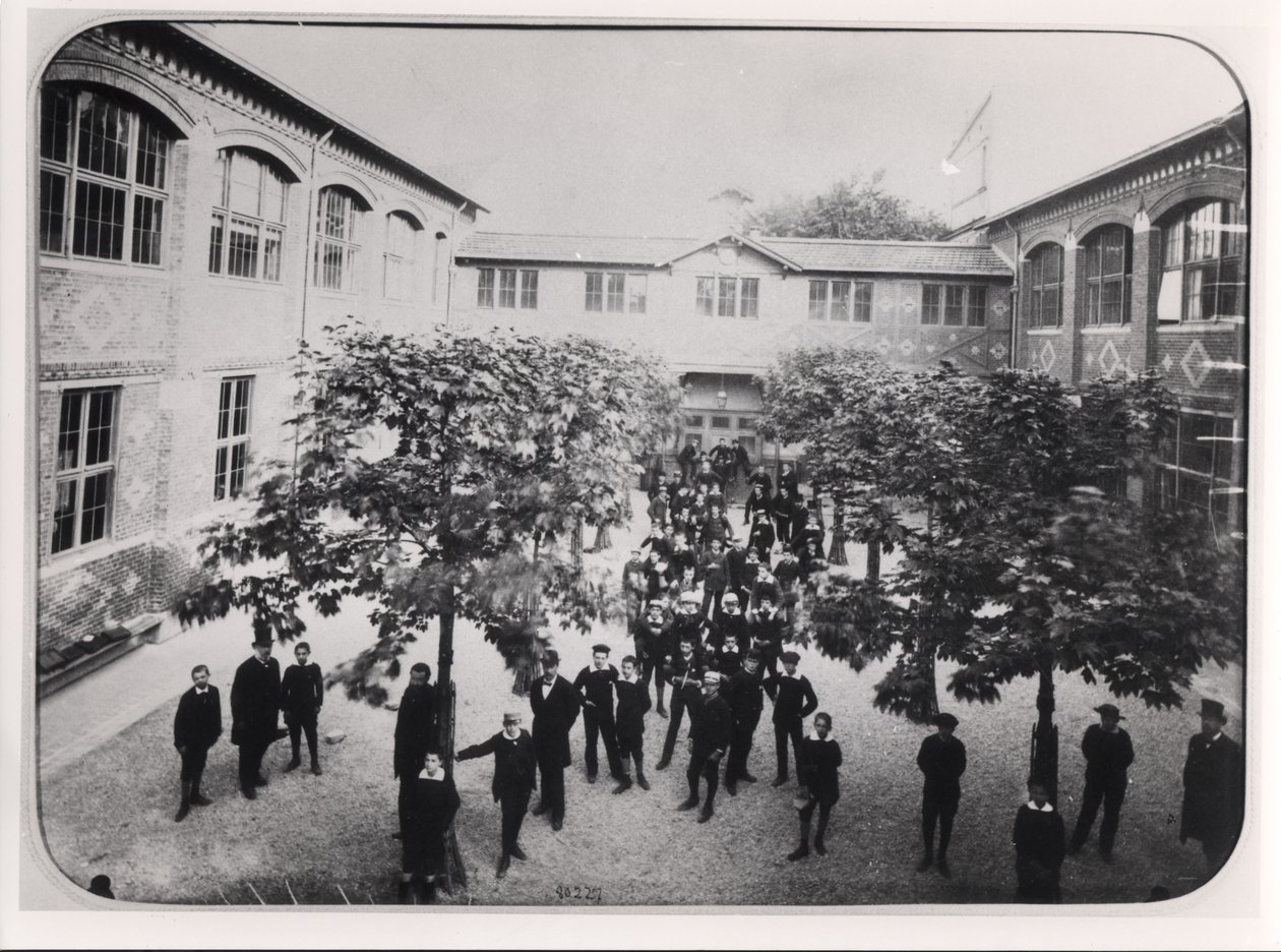 アルザスの学校、1883-89年 作： フランスの写真家