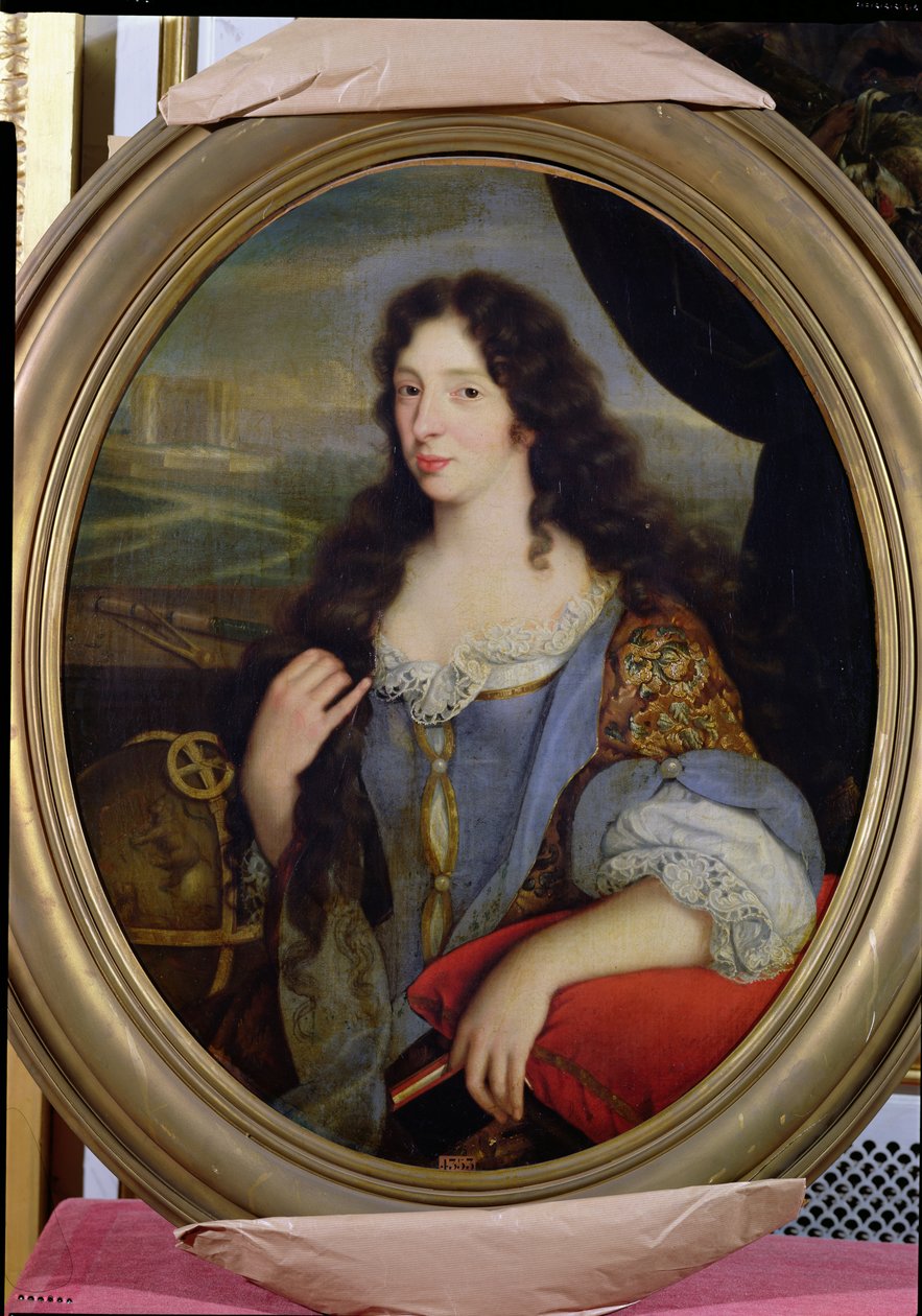 パリの天文台の前にいる見知らぬ女の肖像 作： フランス語学校