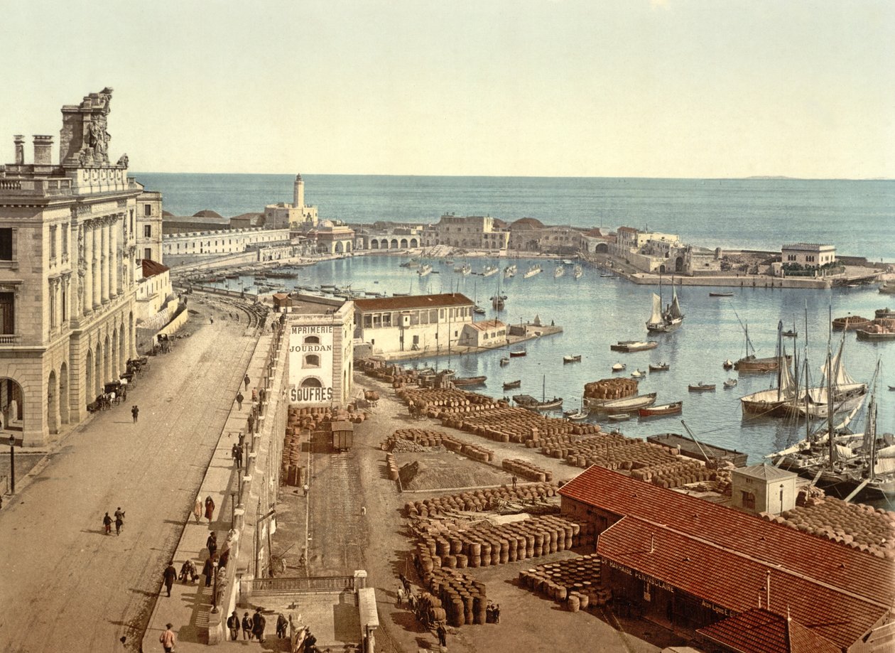 アルジェの港、パブ。 c.1900 作： フランスの写真家
