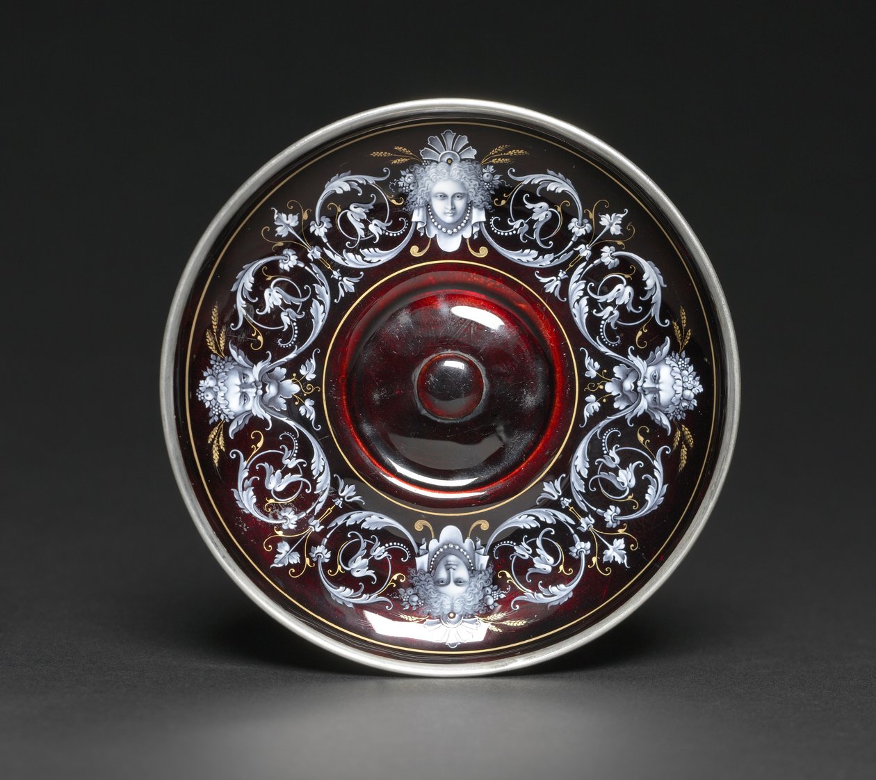 ソーサー、c.1880-1900（銀、エナメル）（500393も参照） 作： フランス語学校