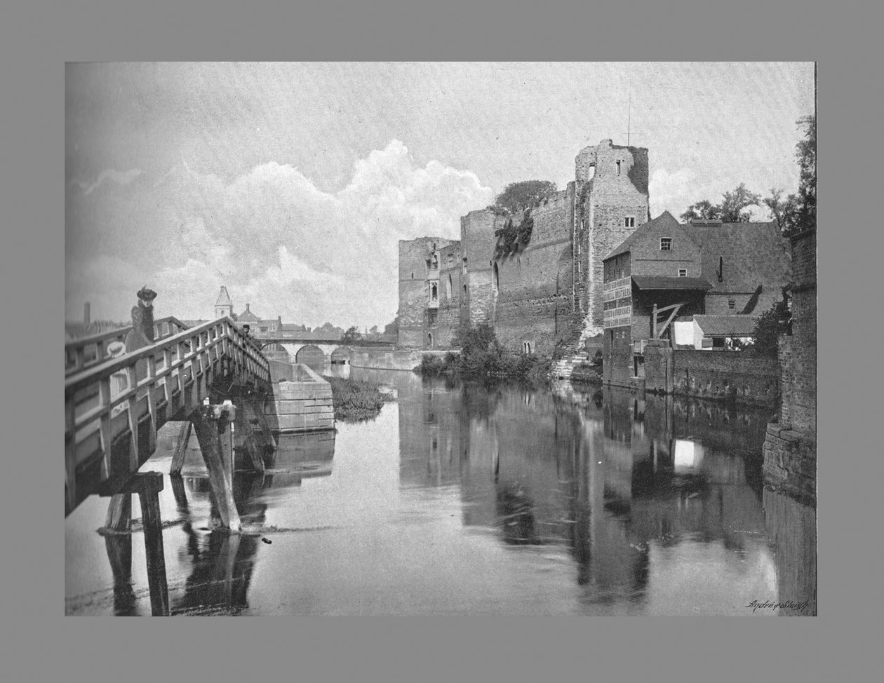 ニューアーク城と橋、c1900 作： フリスとCo