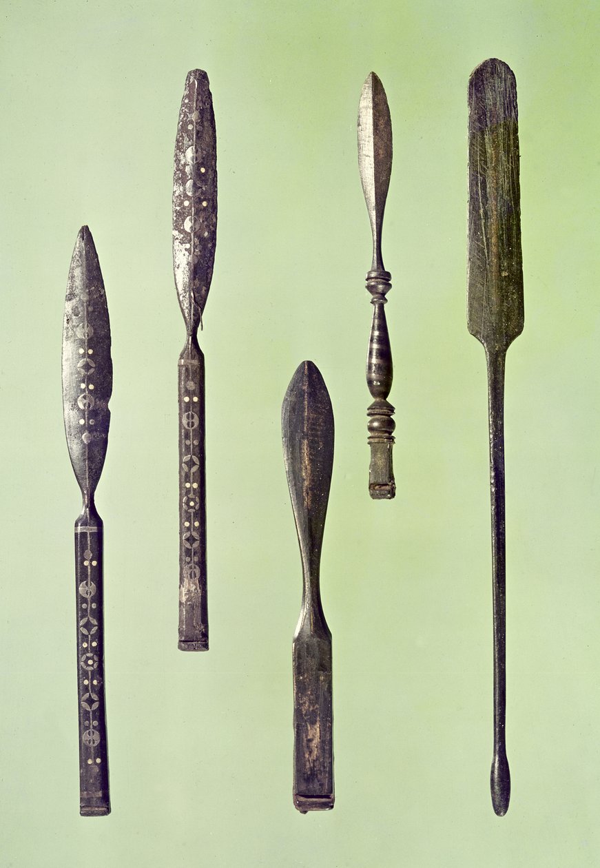オキュリストの楽器、270年頃（金属） 作： ギャロ・ロマン