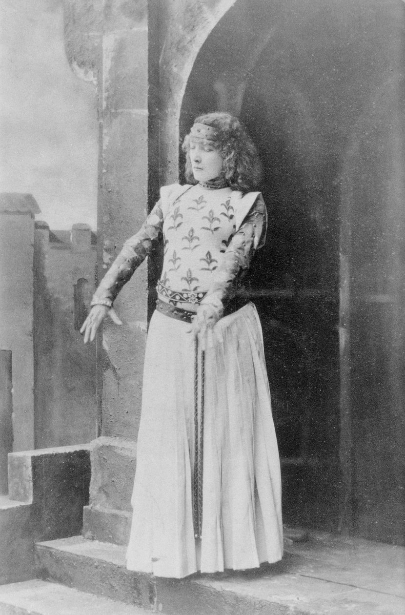 サラベルナール（1844-1923）、エミールモロー作の「ルプロスデジャンヌダルク」（1909年）のジャンヌダルク役 作： ナダール