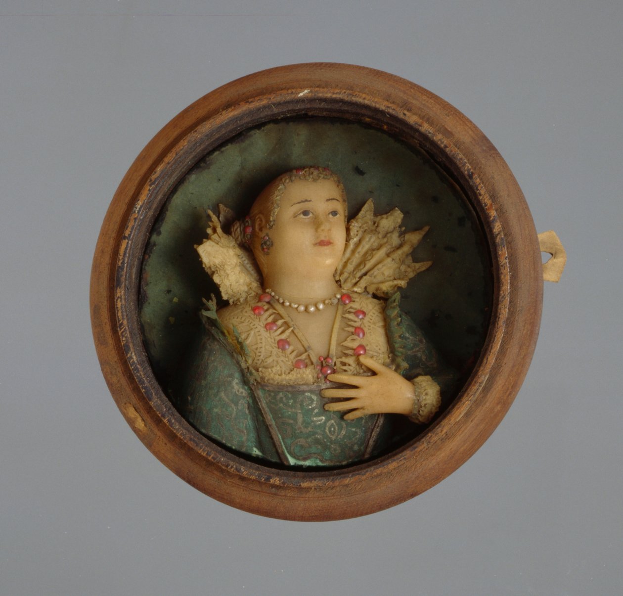 ミニチュアポートレート、1600年頃（ワックス、ガラス、木） 作： ドイツ語学校