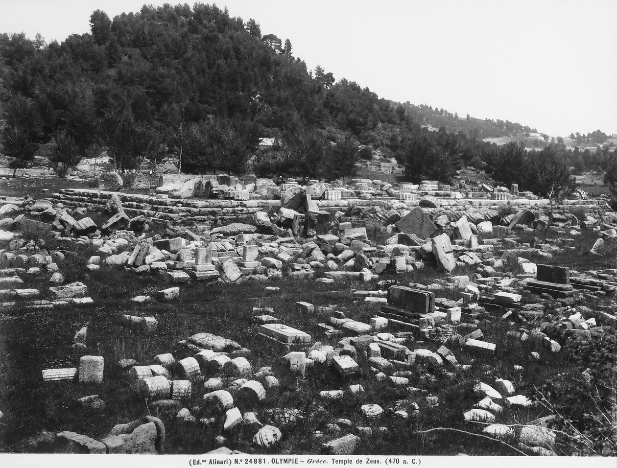 ゼウス神殿の遺跡 作： ギリシャ語