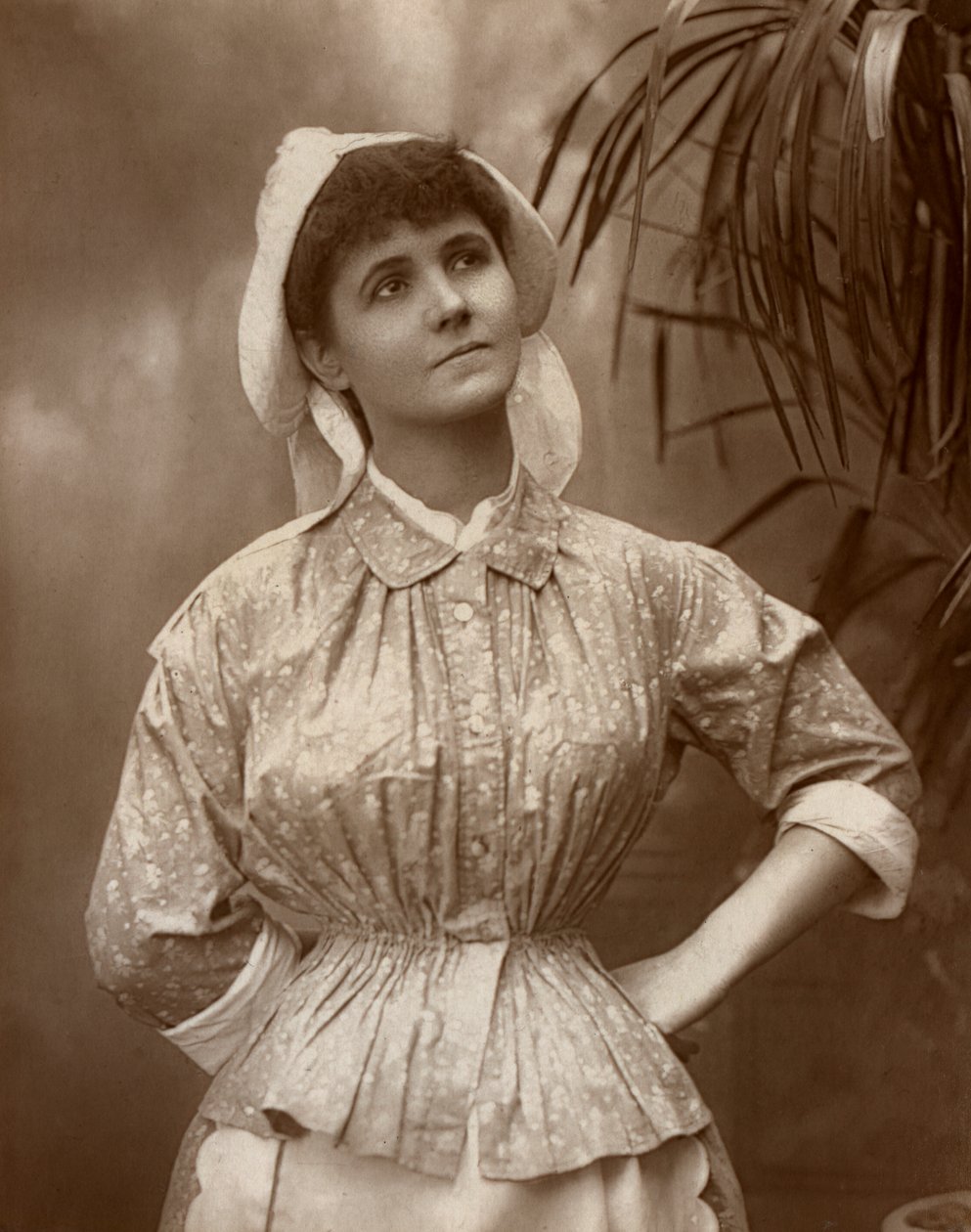 アグネス・ヒューイット、イギリスの女優、1887年 作： HSマンデルスゾーン