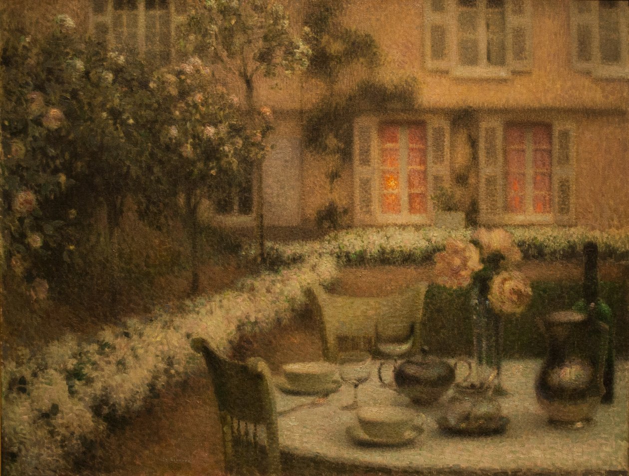 The_Table_in_the_White_Garden at GerberoynFrancais：La table au jardin blanc a GerberoynHungarian：The table in the white garden、Gerberoy-bann 作： アンリ・ユージン・オーギュスタン・ル・シダネル