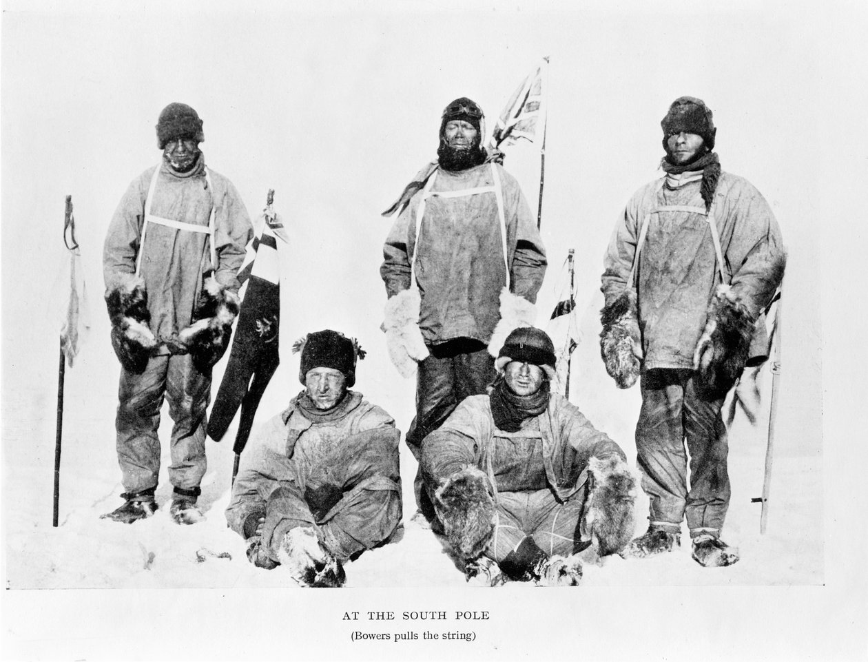 スコット、ウィルソン、オーツ、バウアーズ、エヴァンス、南極、1912年（bw写真） 作： ハーバート・ポンティング