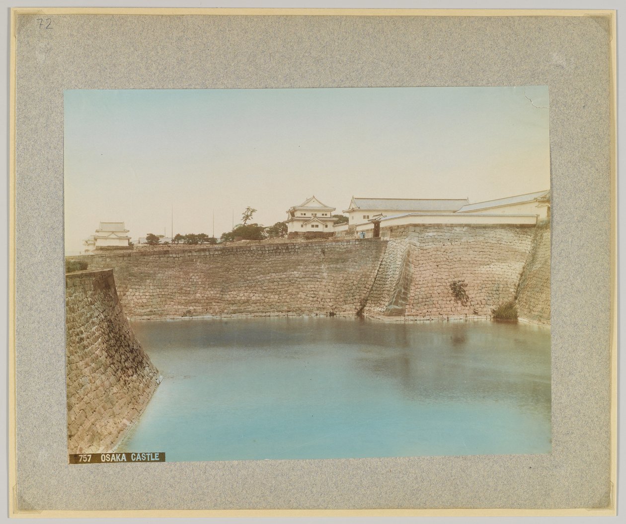 大阪城（日本）（手彩色のモノクロ写真 作： 日本の写真家