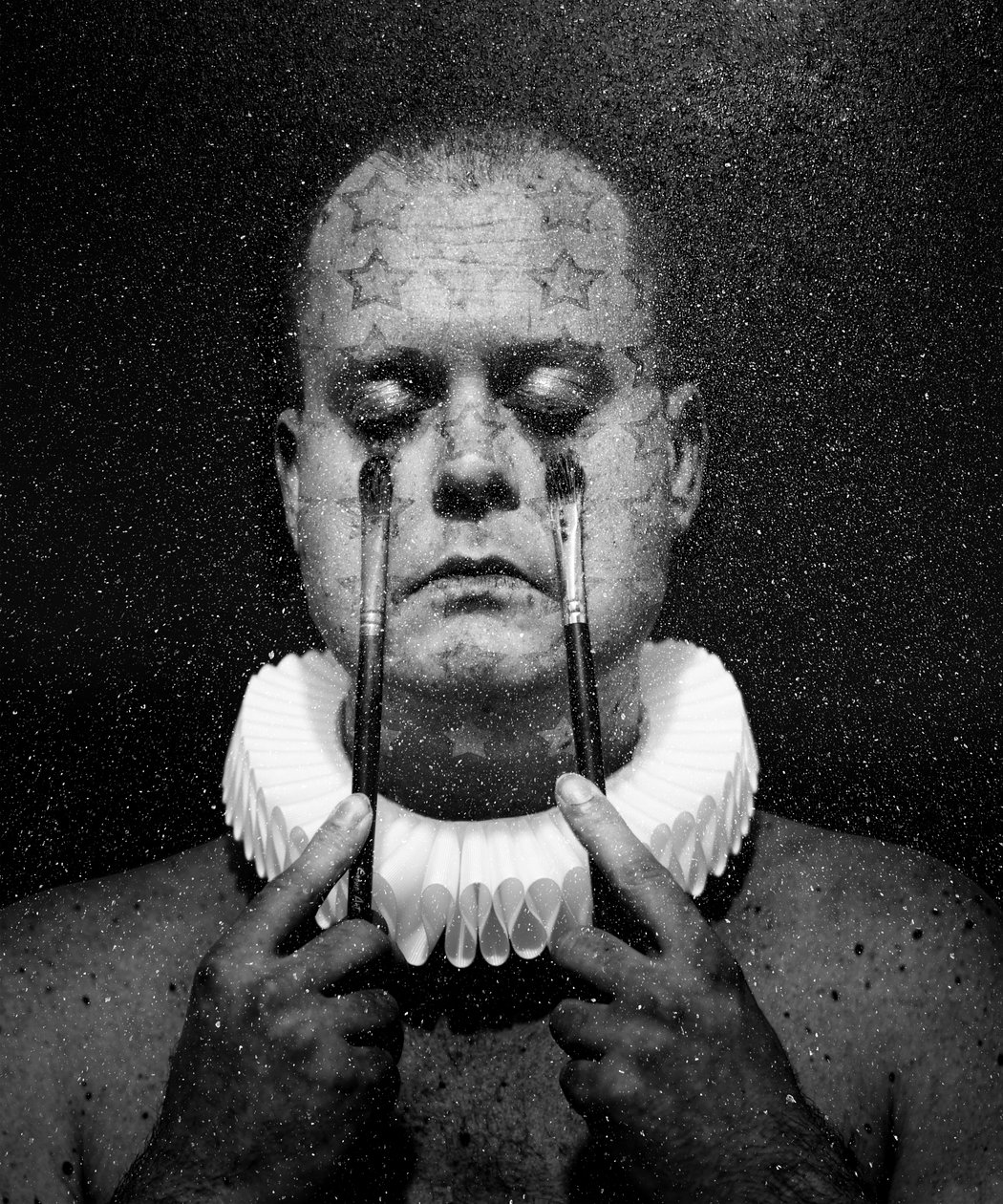 ピエロの死（シリーズ）、2016年（写真加工） 作： ヨハン・リリヤ