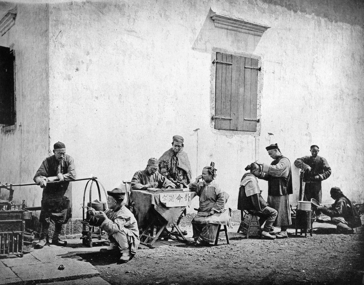 ストリートグループ、Kiu-Kiang、c.1867-72 作： ジョン・トムソン