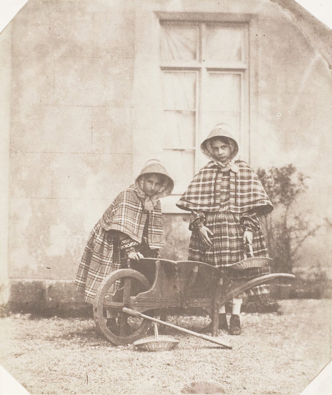 Elinor と Lucy Llewelyn、1853 年から 56 年。 作： ジョン・ディルウィン・ルウェリン