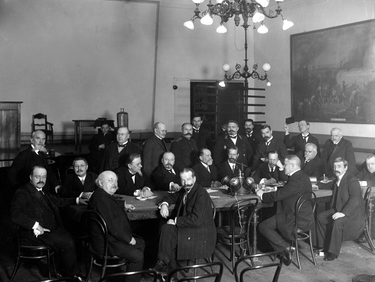 写真の75周年に捧げられた会議、1914年の帝国技術協会のメンバー 作： カール・カルロヴィッチ・ブラ